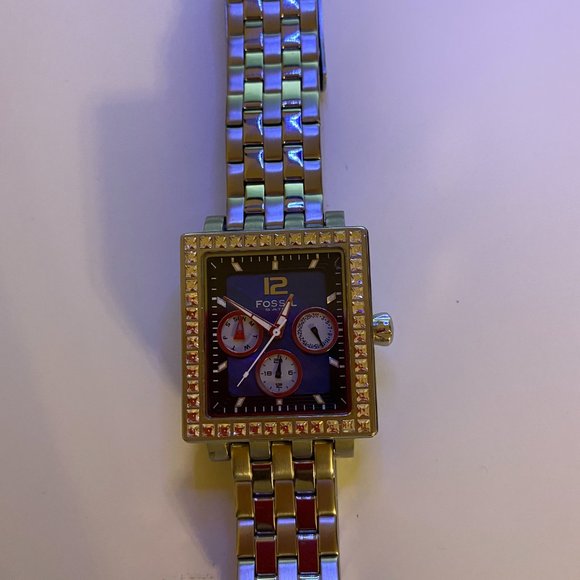 Fossil Women's Multifunction Blue Dial Watch - Picture 4 of 6